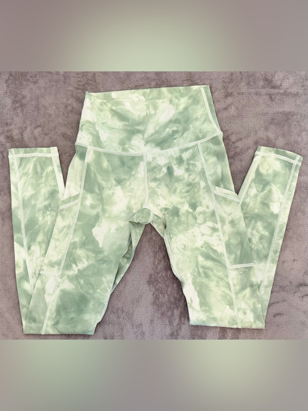 OFFLINE by Aerie - Leaf Green - The Hugger High-Waisted Leggings - X-Small
